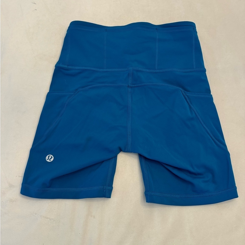 EUC! Lululemon Fast And Free Short 6" *Non-Reflective, sz 2 - Picture 11 of 13